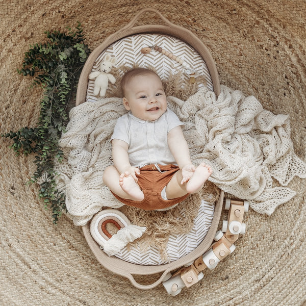 Yunioo - Aankleedkussen - Verschoonkussen - Mozesmand - Creme (80cm)