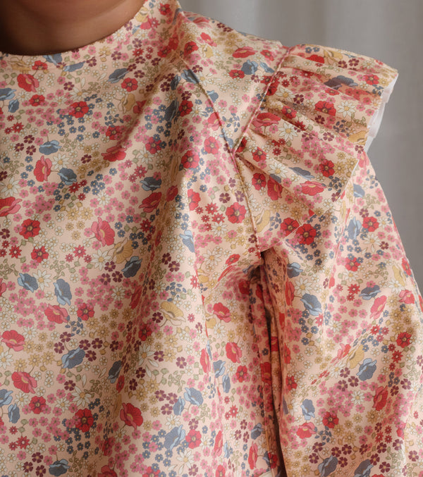 Konges Slojd - set van 2 slabbetjes met mouwen en ruches, Slabbetjes, Konges Slojd, Keekabuu