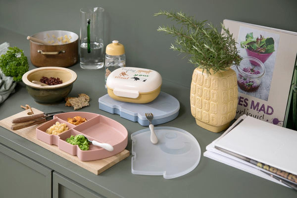 Sebra - Siliconen Vakjes Bord met Deksel - Blossom Pink, Borden, Sebra, Keekabuu