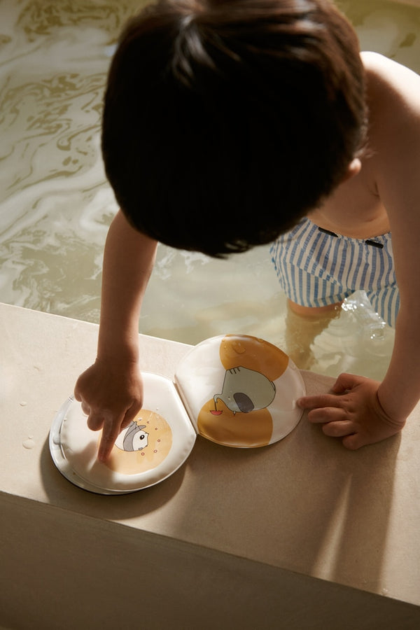 Liewood - Waylon Farm Magical Water Book